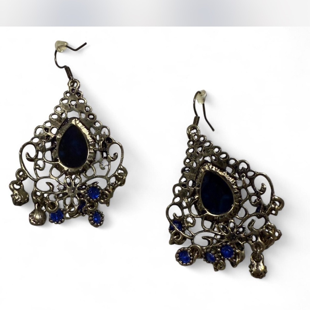 VINTAGE Blue Chandelier Earrings Boho Filigree Teardrop Statement Dangle - Picture 3 of 4